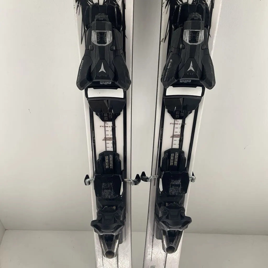 2024 Atomic Maverick 95 Ti w/ Atomic Strive 13 Demo Bindings