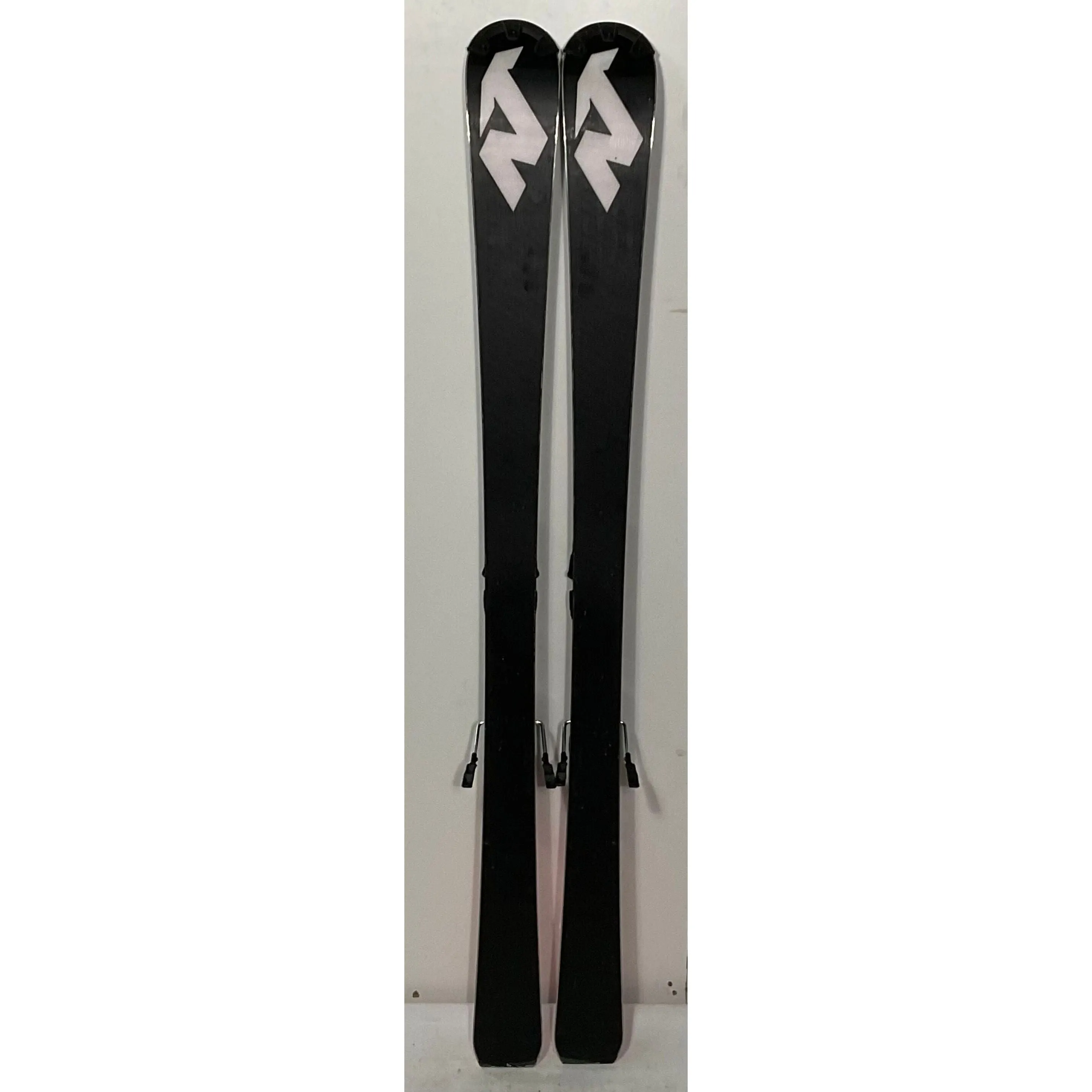 2024 Nordica Dobermann SLJ 135cm Jr Skis w/ TLT8 Bindings