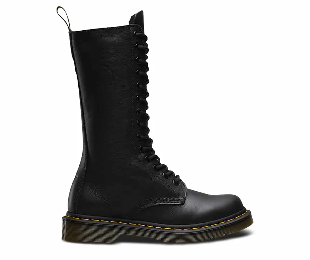 Dr. Martens 1B99 Black Virginia 14-Eye Boot