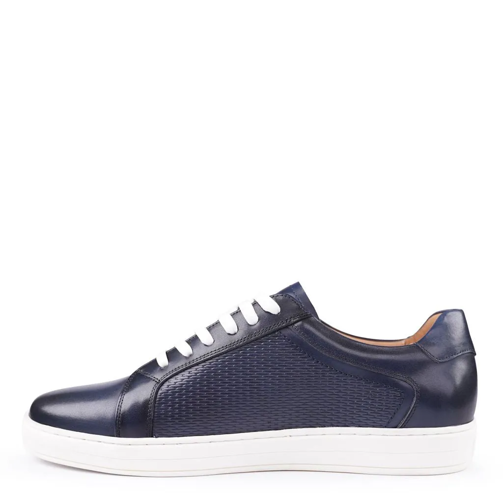 Lando Navy Sneakers