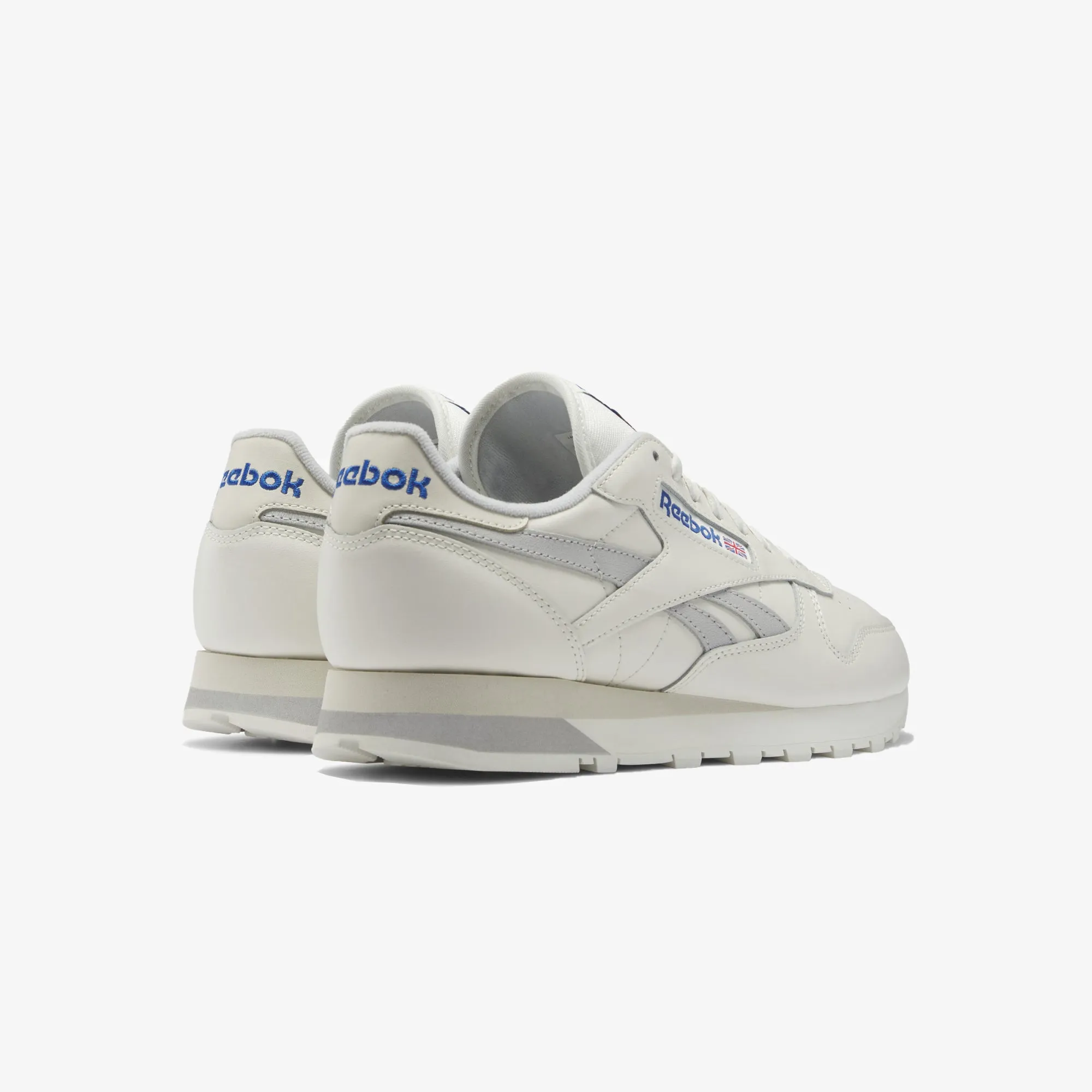 Reebok | CLASSIC LEATHER  { LGH SOLID GREY