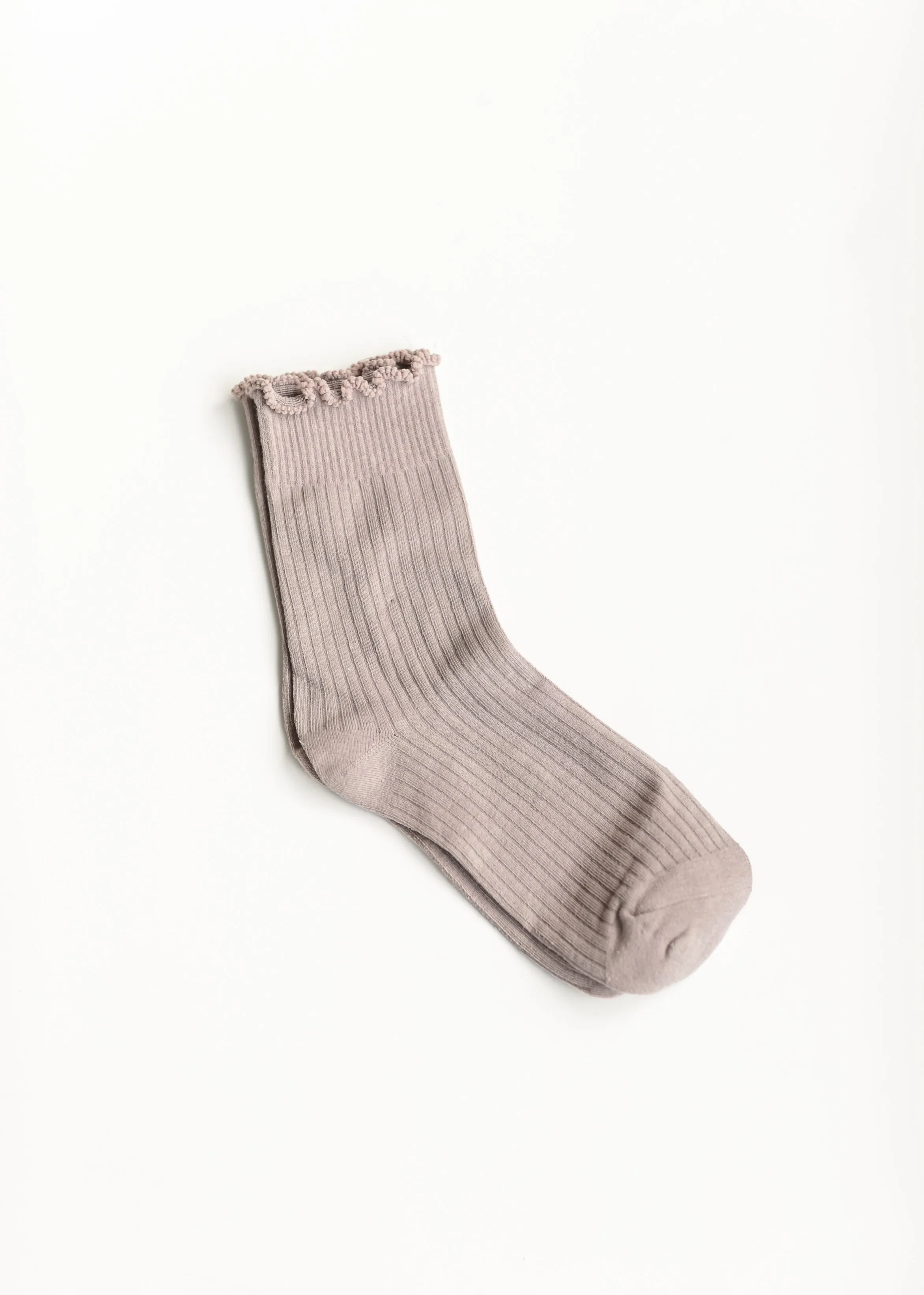 Ribbed Ruffle Cuff Calf Socks