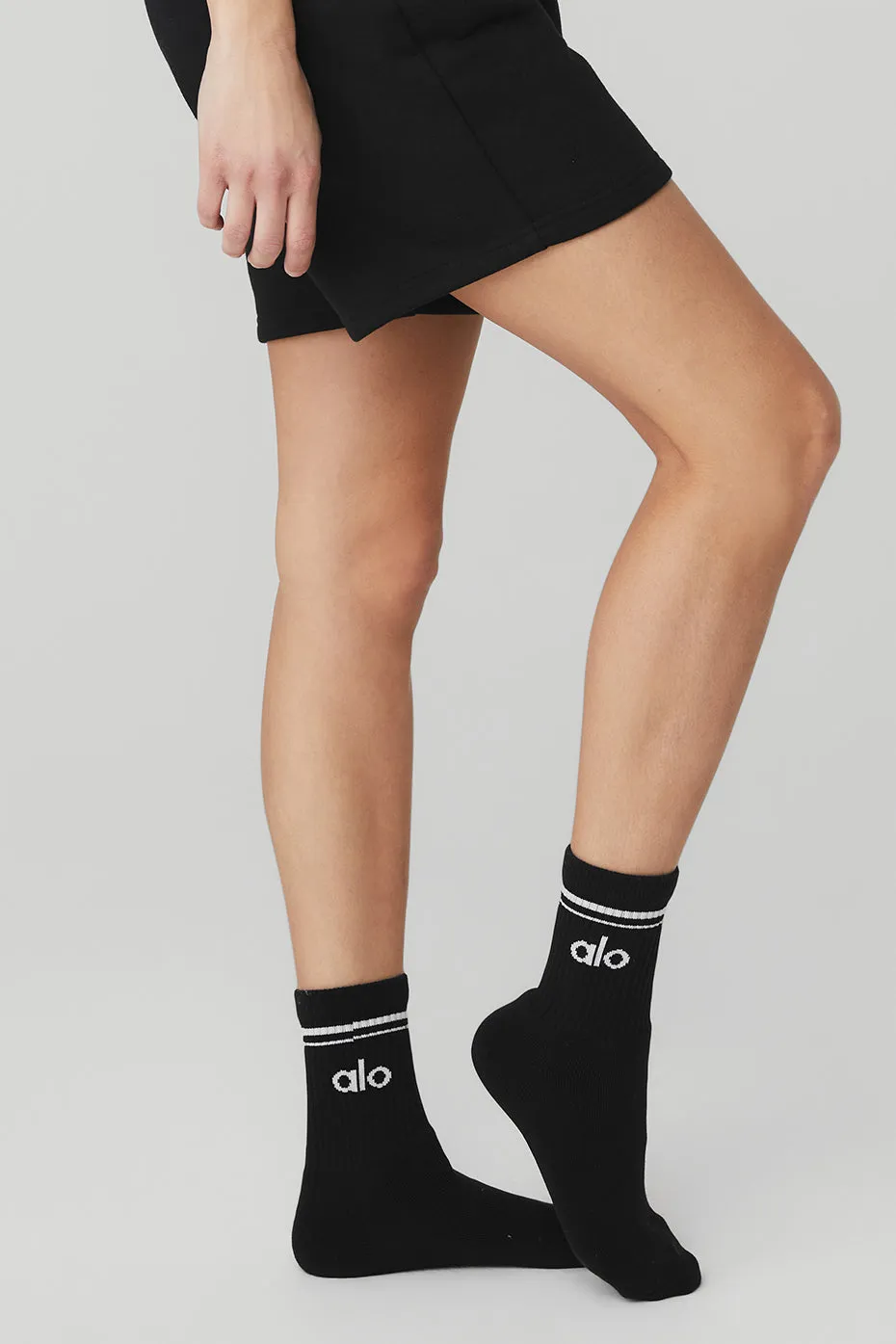 Unisex Half-Crew Throwback Sock - Black/White