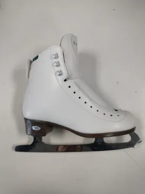 Used Riedell Emerald Size 6 Figure Skates