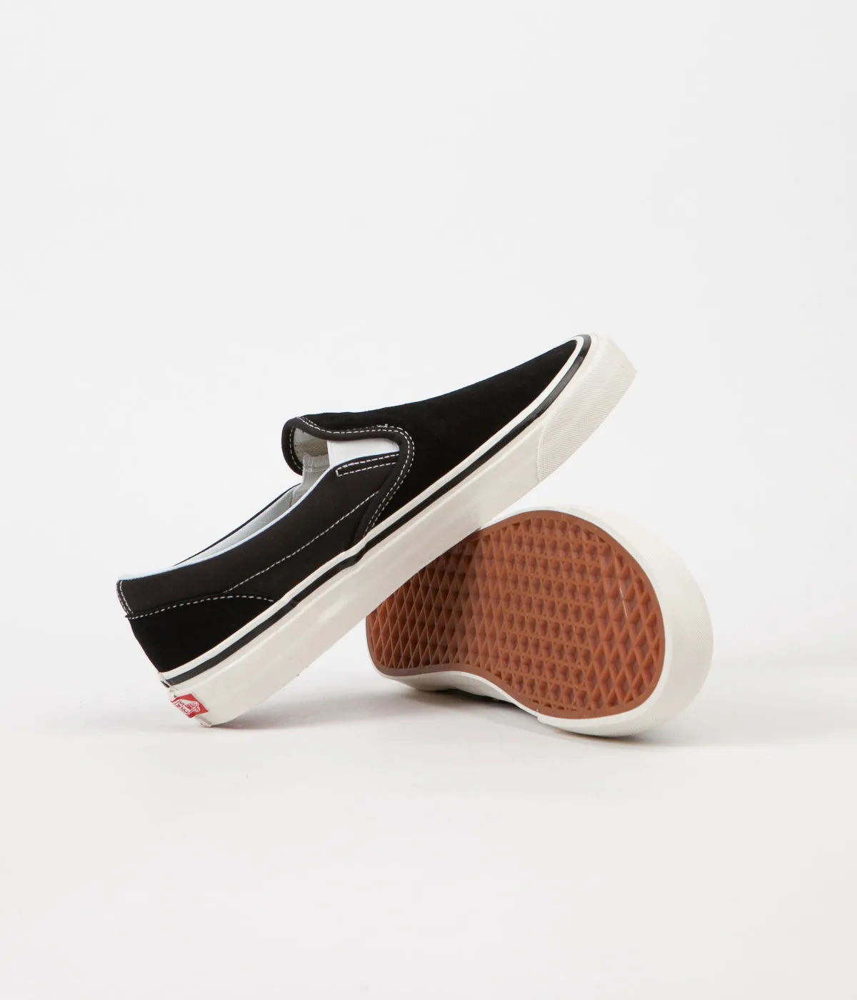 Vans Classic Slip On 98 DX Anaheim Factory Suede Shoes - OG Black