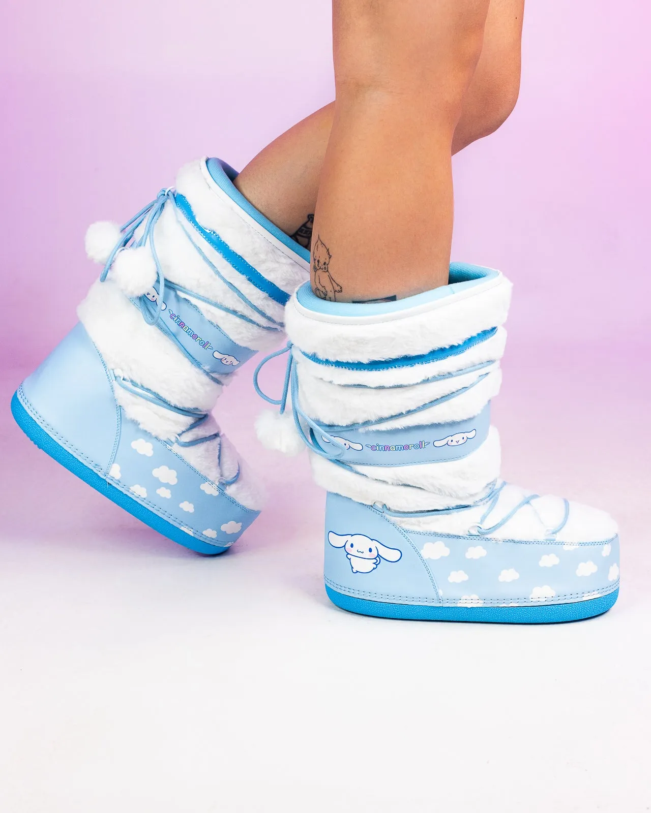 YRU x Cinnamoroll Blizz Boots